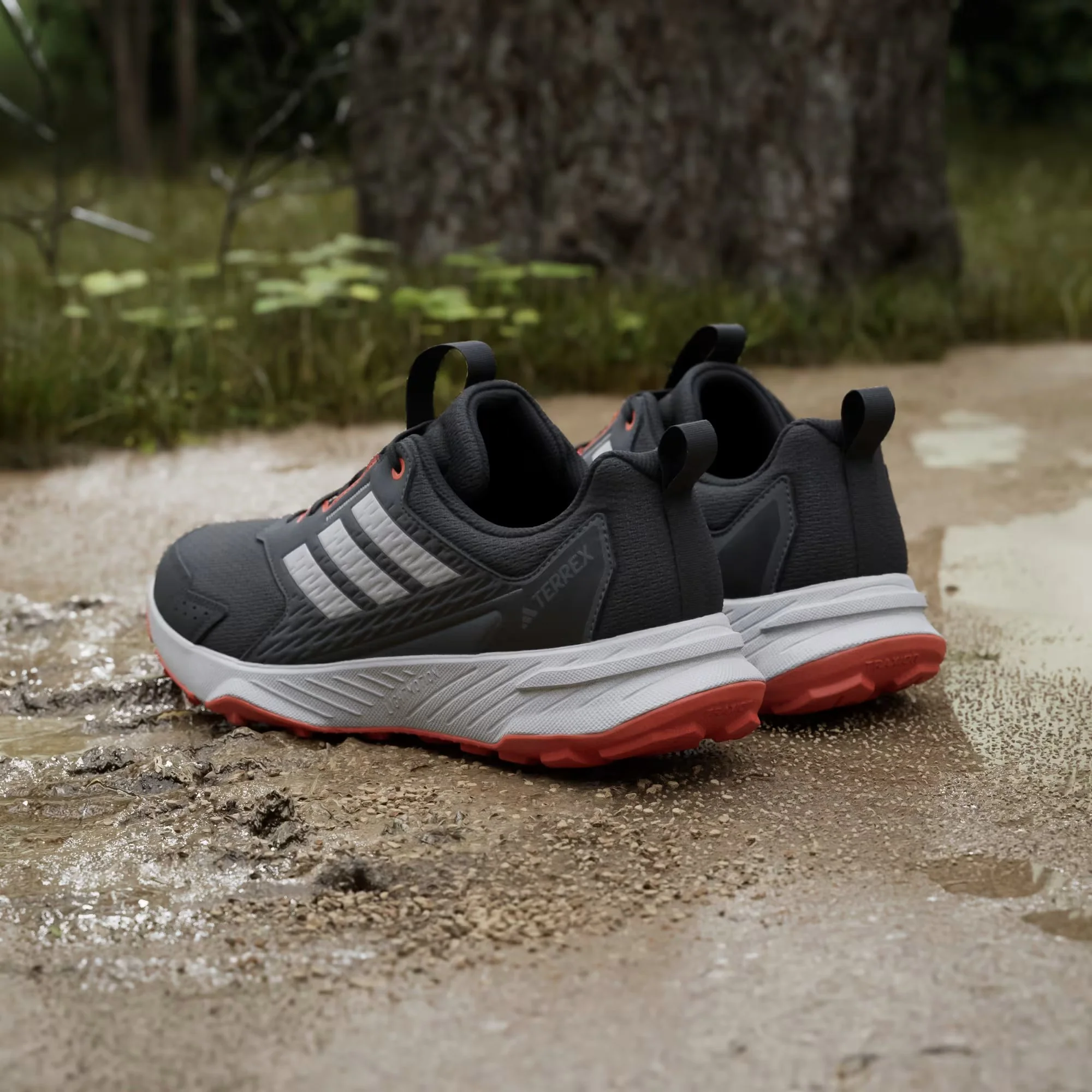 Adidas Terrex Men's Tracefinder Trail Running Shoes Core Black/Grey One/Semi Impact Orange JR9136 - Image 5