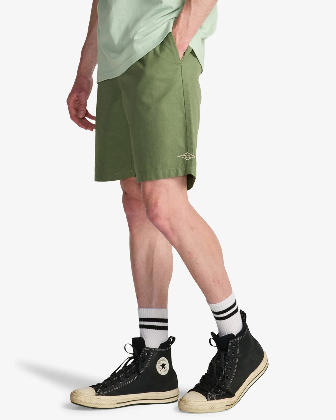 Billabong Men's Larry Linen Elasticated Shorts Moss Green EBYWS00135-GLW0 - Image 2