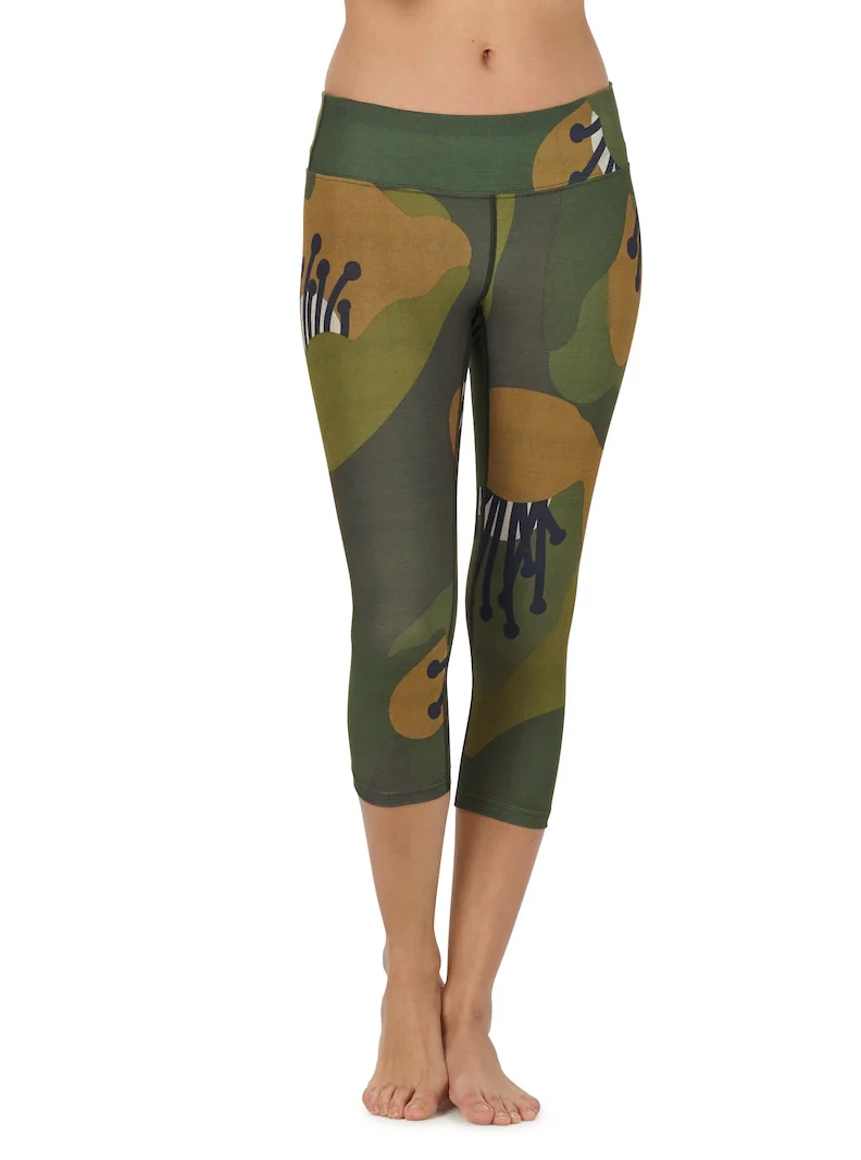 Burton Women's Midweight Capri Forest Poppyfield 13205103300 - Image 3