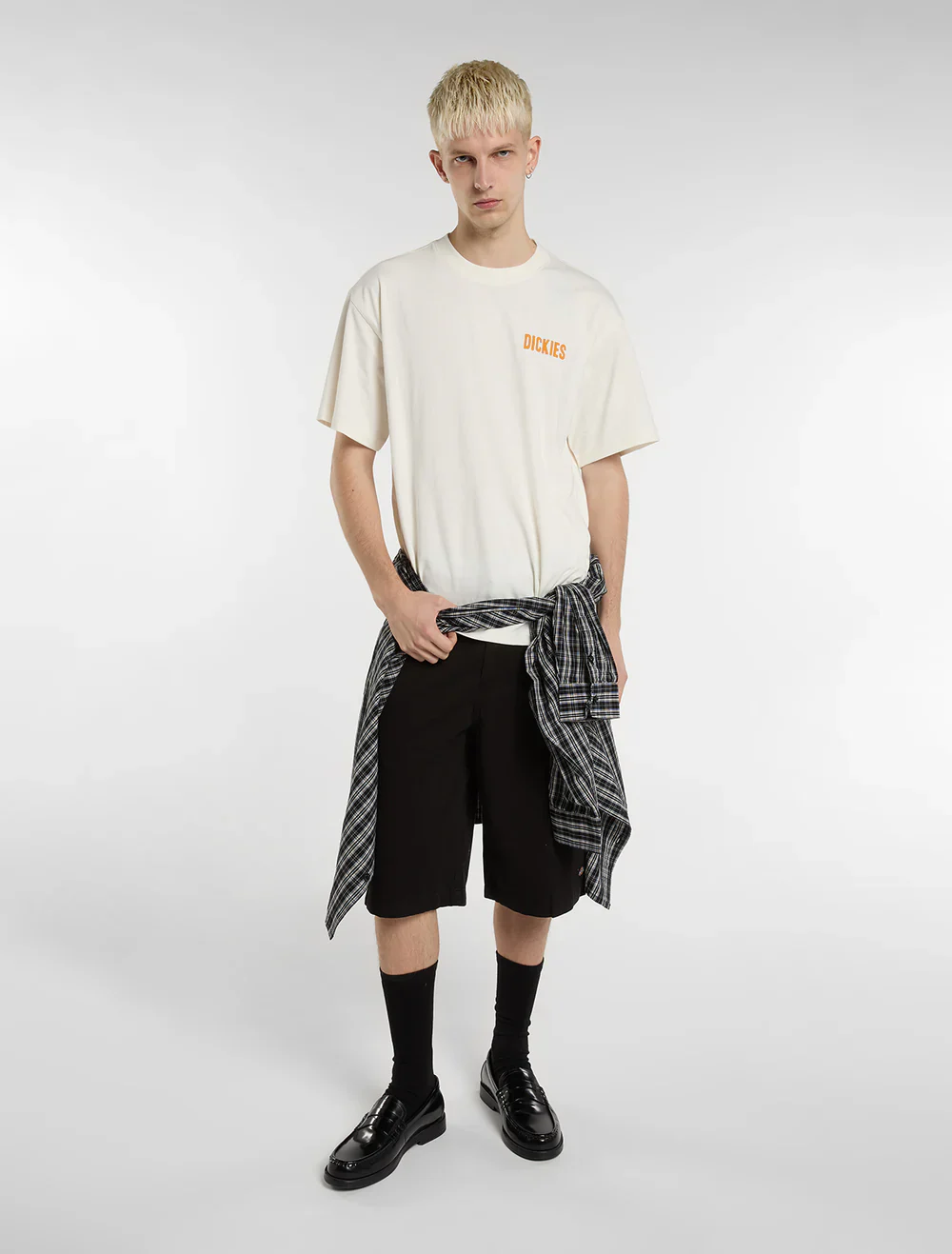 Dickies Men's 247 Garment Dye 13-Inch Loose Work Shorts Black DK0A881WBLK - Image 3