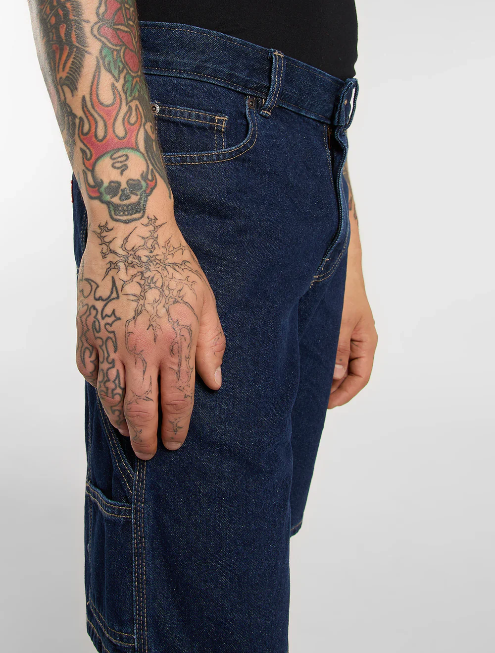 Dickies Men's 993 11-Inch Denim Carpenter Shorts Dark Indigo DK0A88FC0DD1 - Image 5