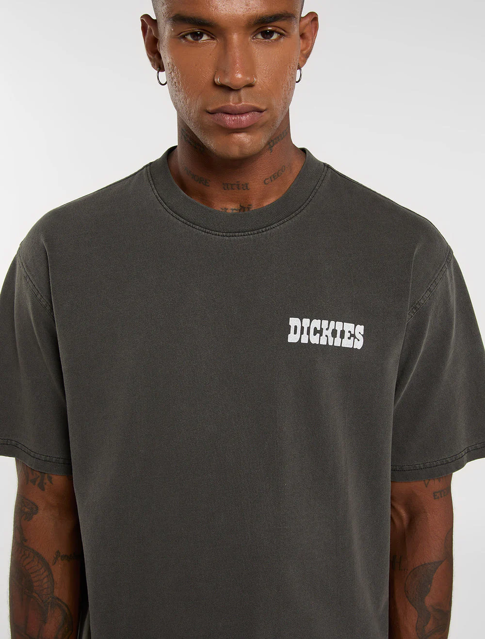 Dickies Men's Buchtell Midweight T-shirt Black DK0A883BBLK - Image 4