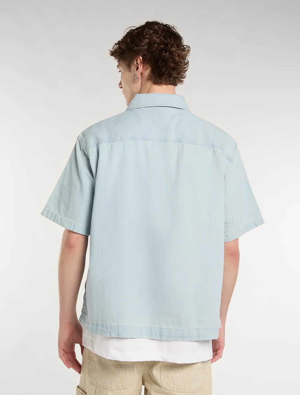 Dickies Men's Denim Short Sleeve Shirt Fog Blue DK0A88PH0FE - Image 2