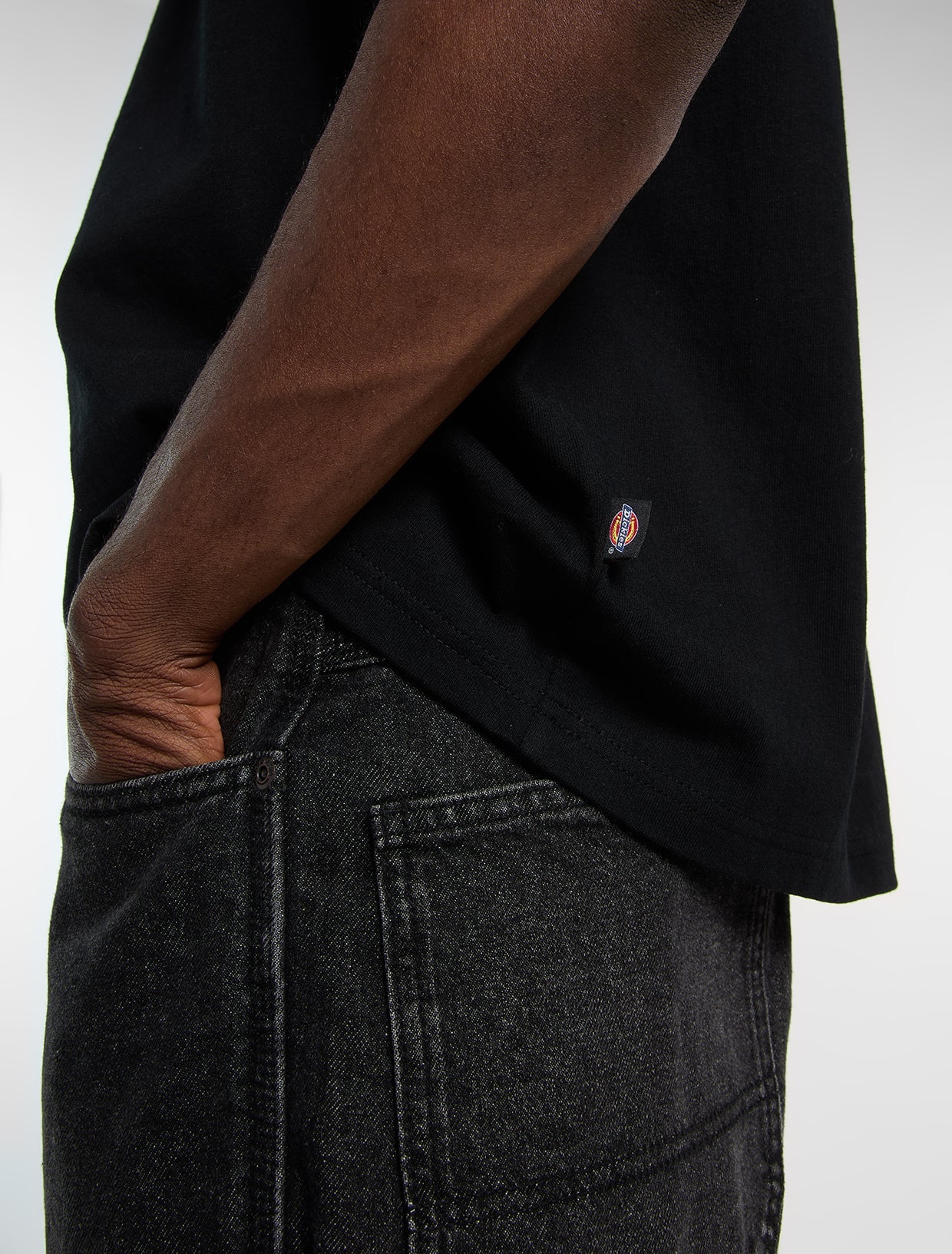 Dickie's Men's Derby midweight T-Shirt Black DK0A88JGBLK1 - Image 7