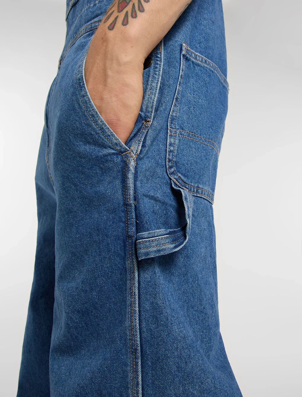 Dickies Men's Loose Denim Bib Classic Blue DK0A88EECLB - Image 6