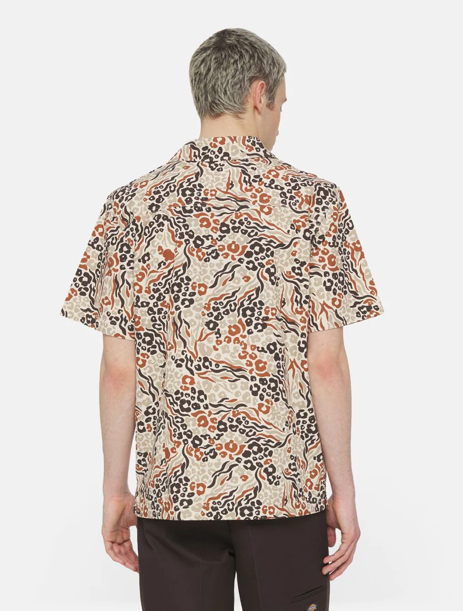 Dickies Men's Saltville Short Sleeve Shirt Red Camouflage DK0A4YS3H97 - Image 2