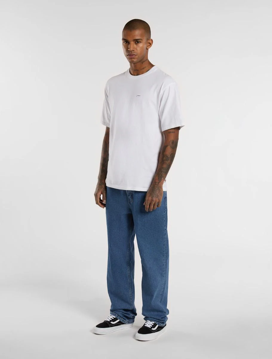 Dickies Men's Thomasville Relaxed Straight Jeans Classic Blue DK0A4XYKCLB - Image 4