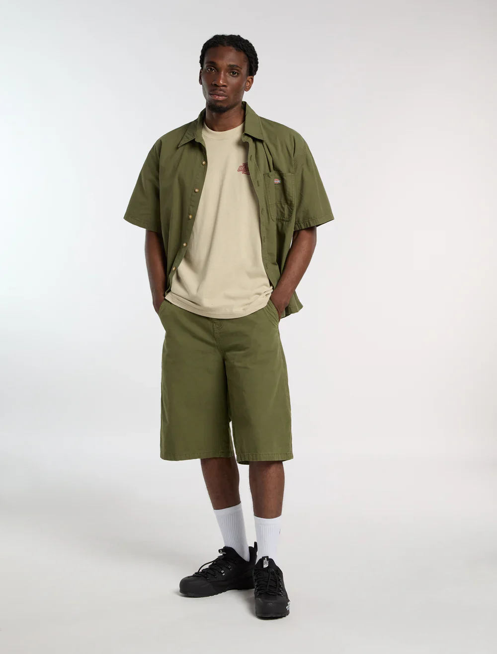 Dickies Men's Vernal 13-Inch Loose Shorts Cypress DK0A888HK72 - Image 7