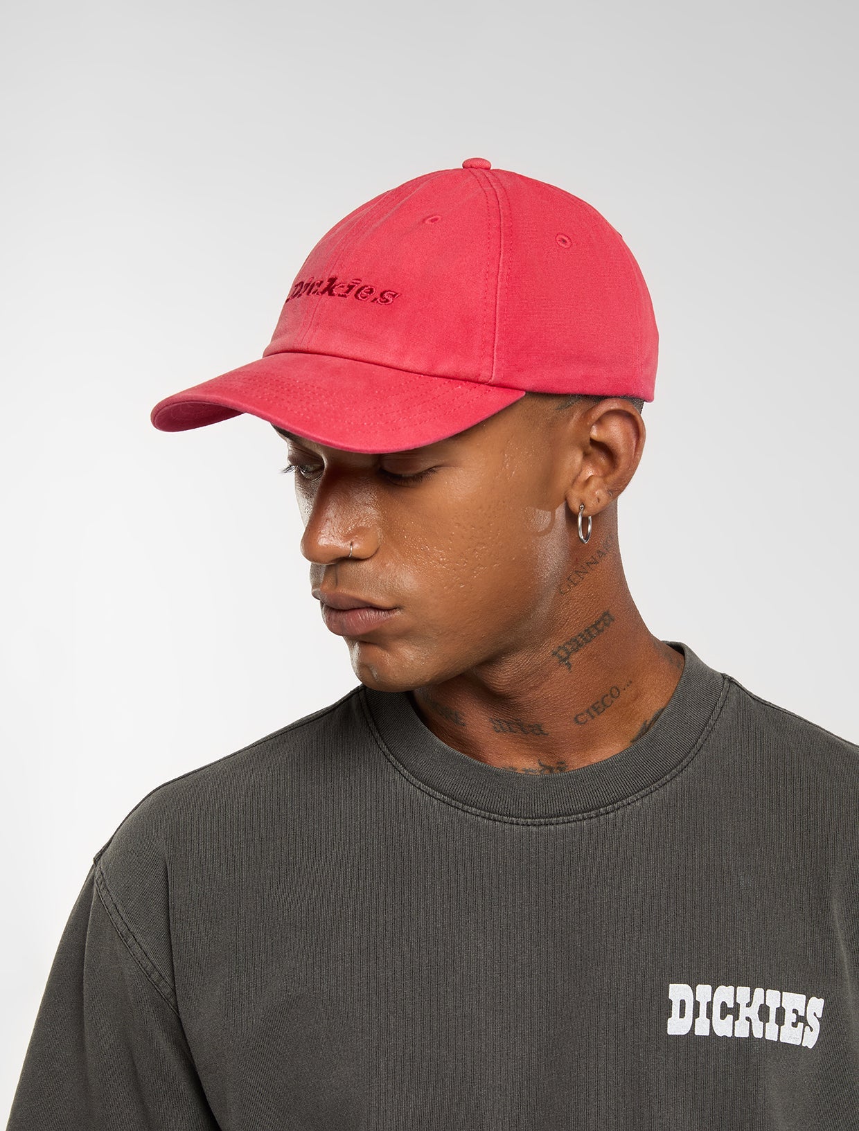 Dickies Unisex Middlefield Wash Dad Cap Garnet DK0A887ZL33 - Image 4