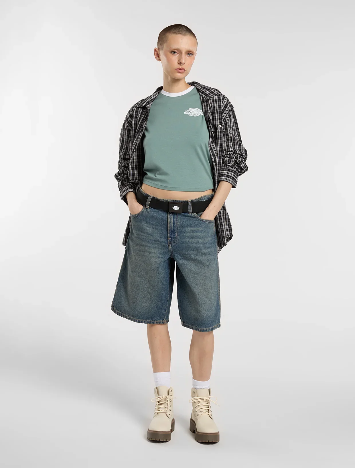 Dickies Women's 957 13-Inch Denim Shorts Khaki Tinted Blue DK0A88JSL231 - Image 5