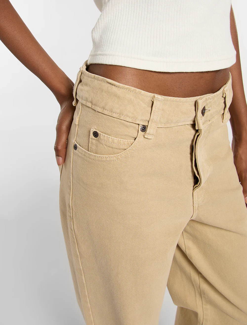 Dickies Women's 984 Relaxed Straight Jeans Desert Camo DK0A88NKL44 - Image 6