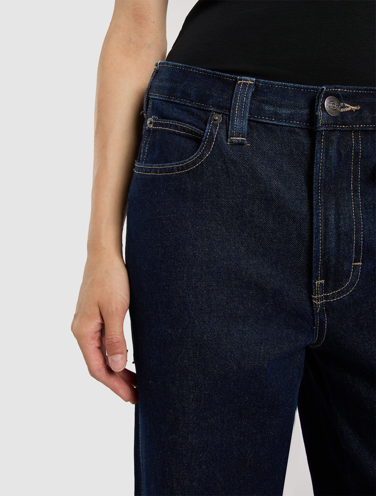 Dickies Women's Farner Relaxed Straight Jeans Dark Blue DK0A87NN0DD - Image 4