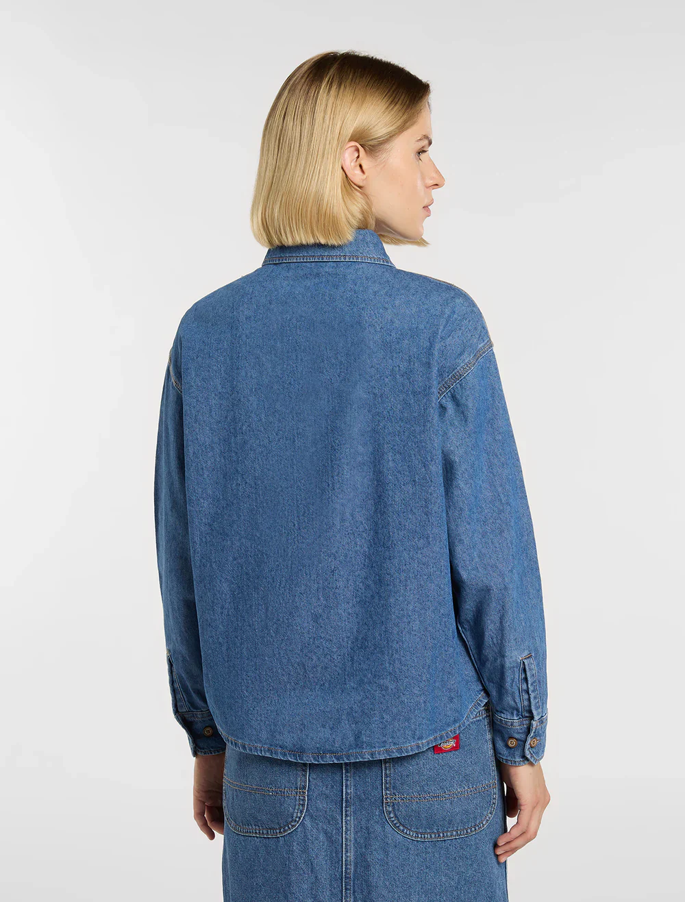 Dickies Women's Lightweight Long Sleeved Denim Shirt Classic Blue DK0A8826CLB - Image 2
