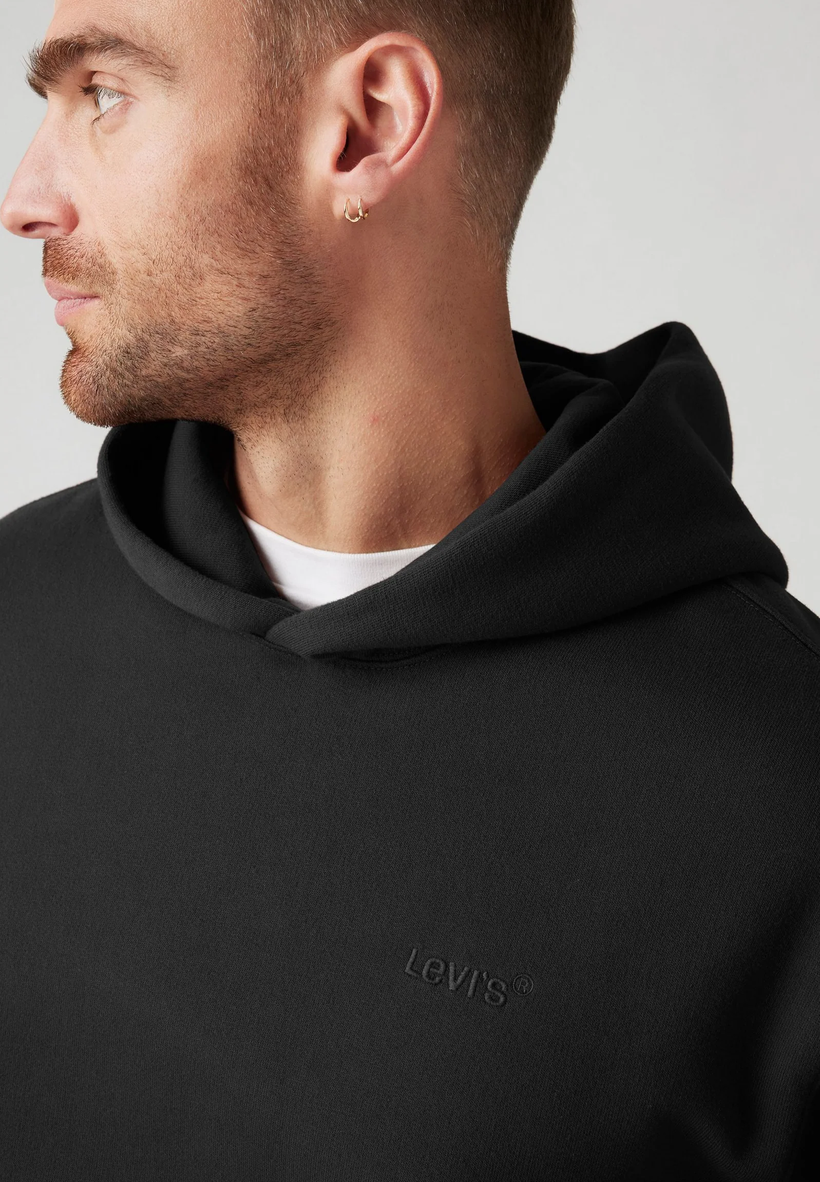 Levi's Mens' Authentic Hoodie Black A84350019 - Image 4
