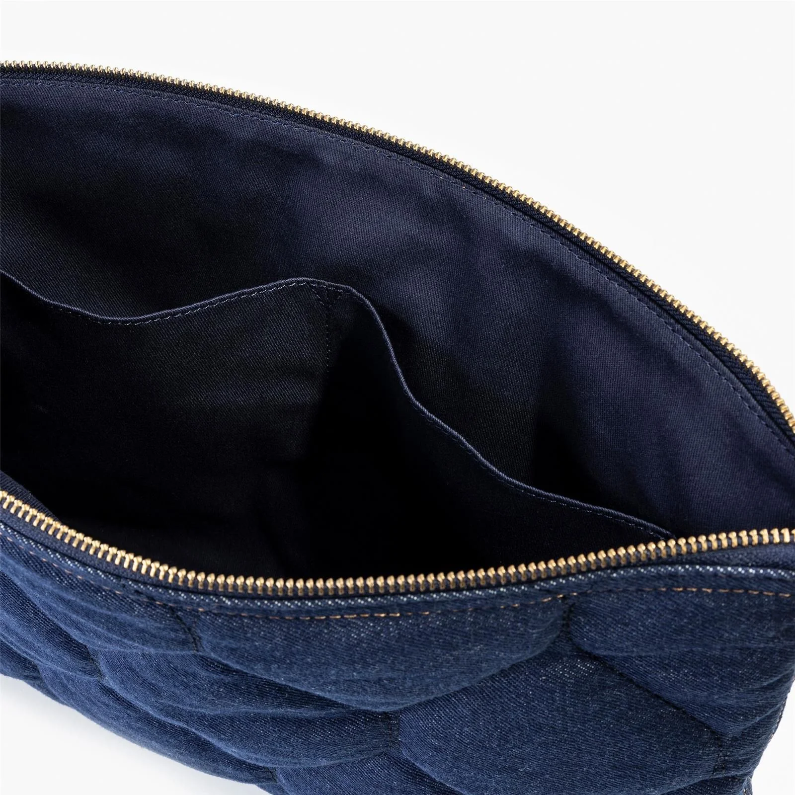 Levi's Unisex Denim Laptop Sleeve Dark Wash 0020C0000 - Image 3
