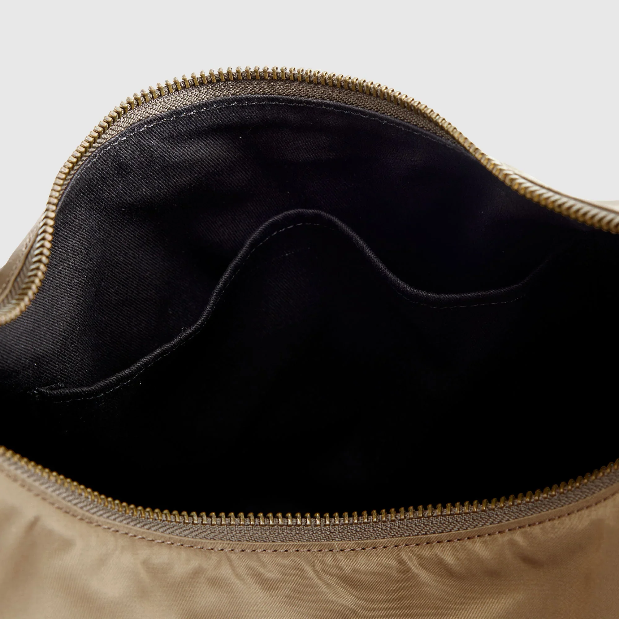 Levi's Women's Alexandra Bag Canteen Brown 005F20001 - Image 5