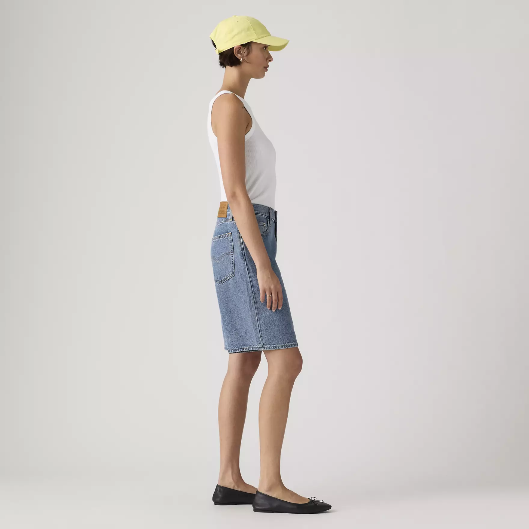 Levi's Women's Baggy Dad Jorts Denim Shorts Medium Wash 000MJ0016 - Image 3