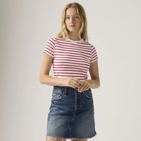 Levi's Women's Essential Sporty Tee Red A74190042 - Image 2