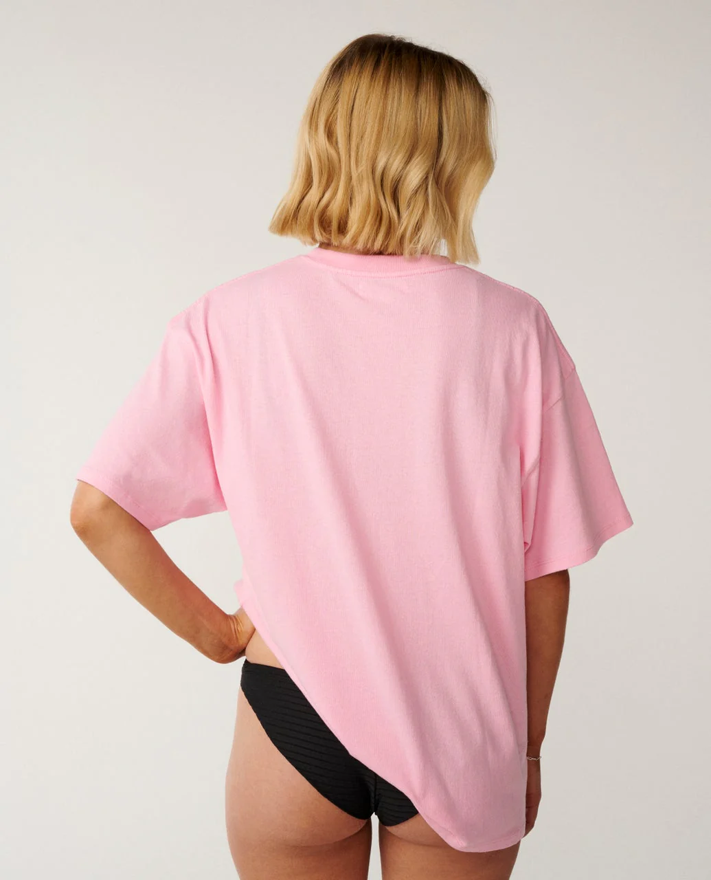 Rip Curl Women's Wave Crest Heritage Tee Pastel Pink 0NFWTE-0906 - Image 3
