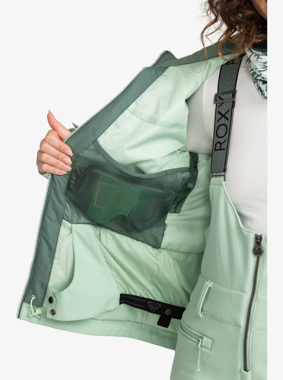 Roxy Free Jet Block Technical Snow Jacket Dark Forest ERJTJ03430-BPG0 - Image 5