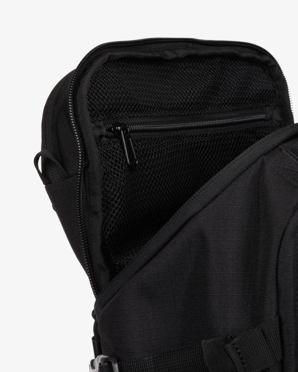 RVCA Men's Weld Pack 33L Backpack Black EVYBP03001-BLK - Image 5