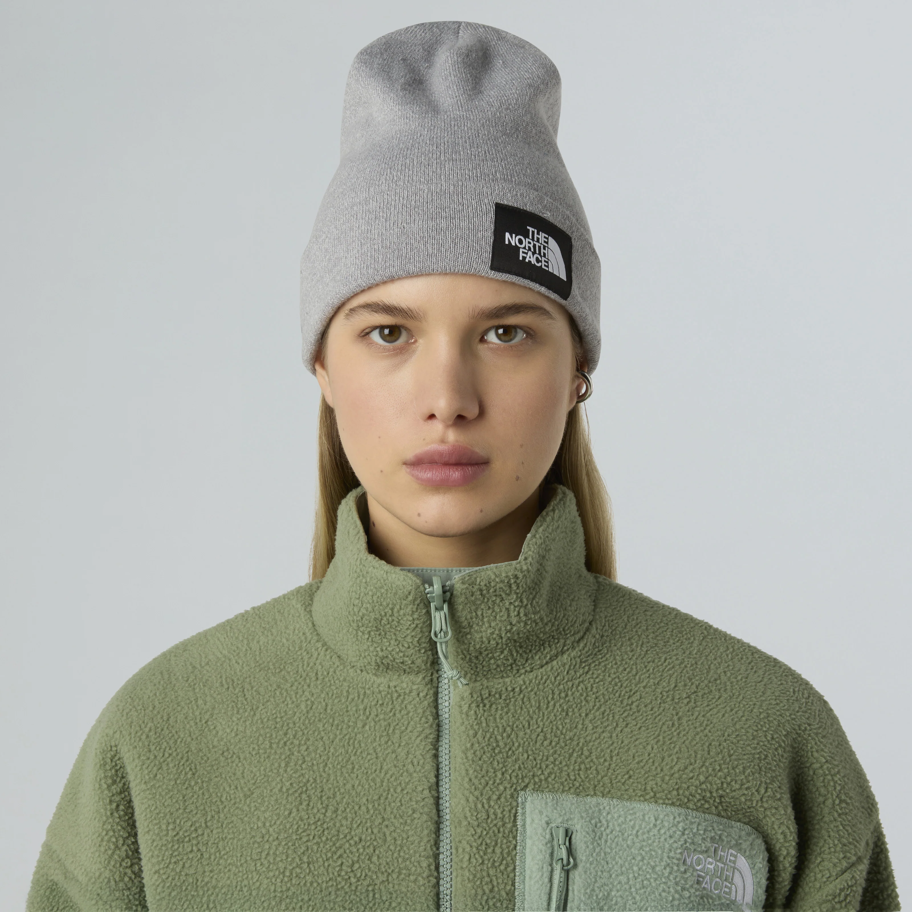 The North Face Unisex Dock Worker Recycled Beanie TNF Light Grey Heather NF0A3FNTDYX - Image 3