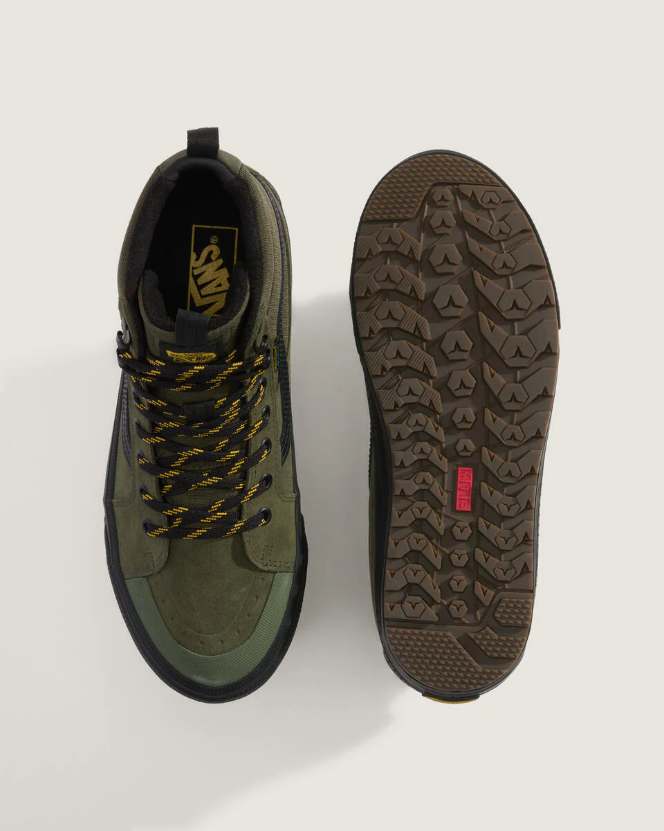Vans Men's MTE Sk8-Hi Waterproof Insulated Shoes Green/Black VN000DAQ203 - Image 4