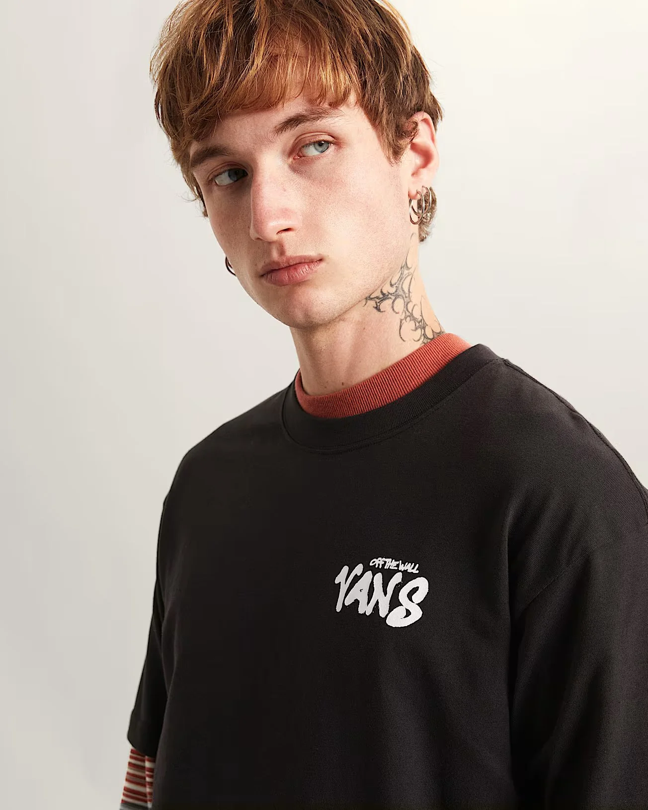 Vans Men's Reaper Sam Loose T-Shirt Black VN000VXDBLK - Image 6