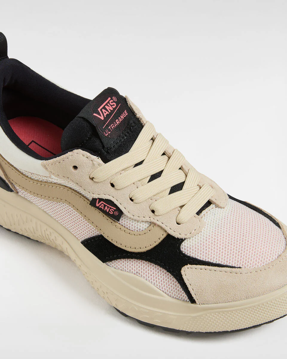 Vans Women's MTE ultrarange Neo VR3 Shoes Black/Blush VN000CWEYX2 - Image 4