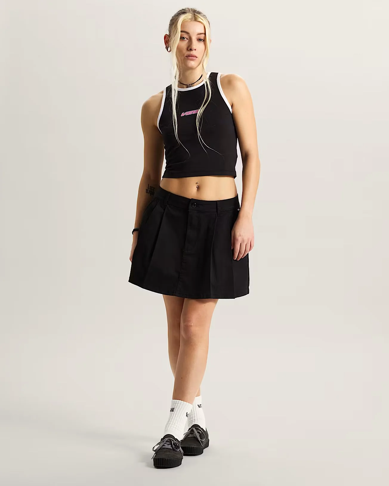 Vans Women's Retro Speed Tank T-Shirt Black VN000XDQBLK - Image 4