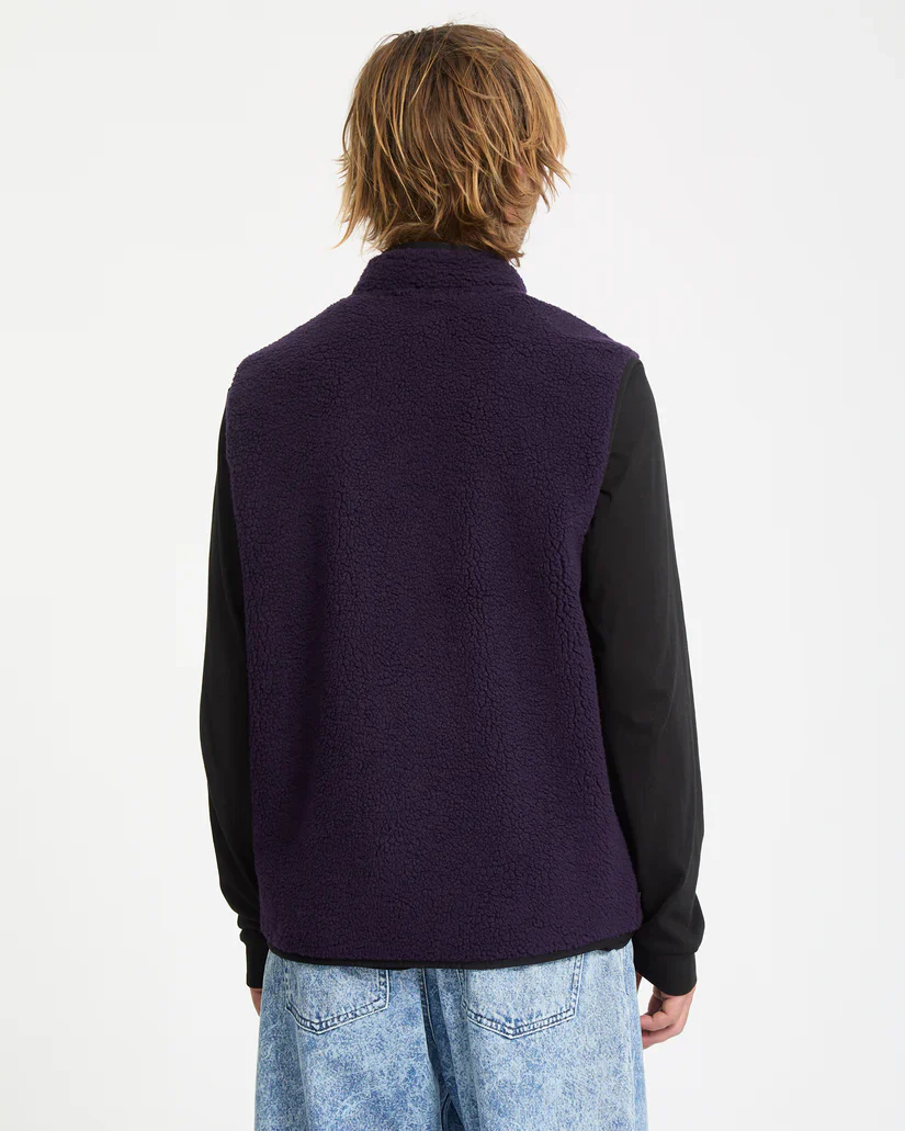 Volcom Men's Muzzer Fuzzar Vest Fleece Dark Purple A1832303-DPL - Image 2