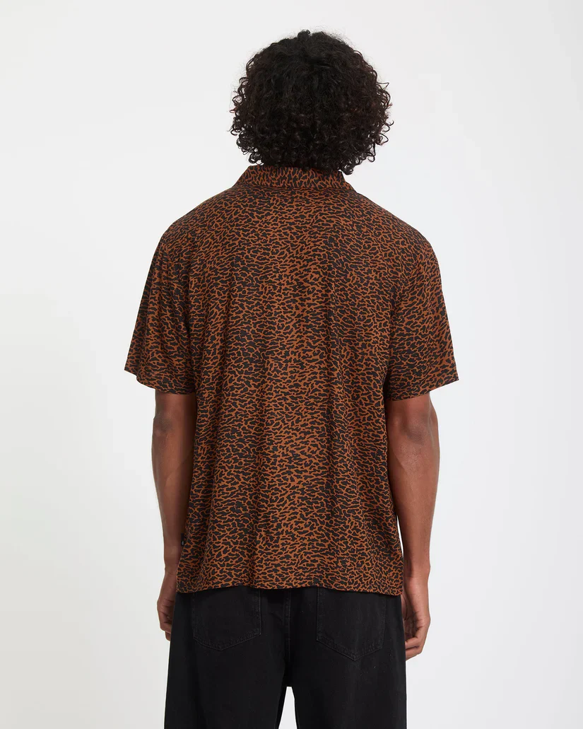 Volcom Men's Utopias Print Shirt Brown Horn A0412623_BRH - Image 2