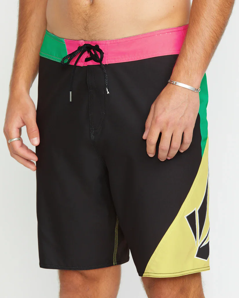 Volcom Men's Vee Bee Mod 20" Boardshorts Black A0812505_BLK - Image 4